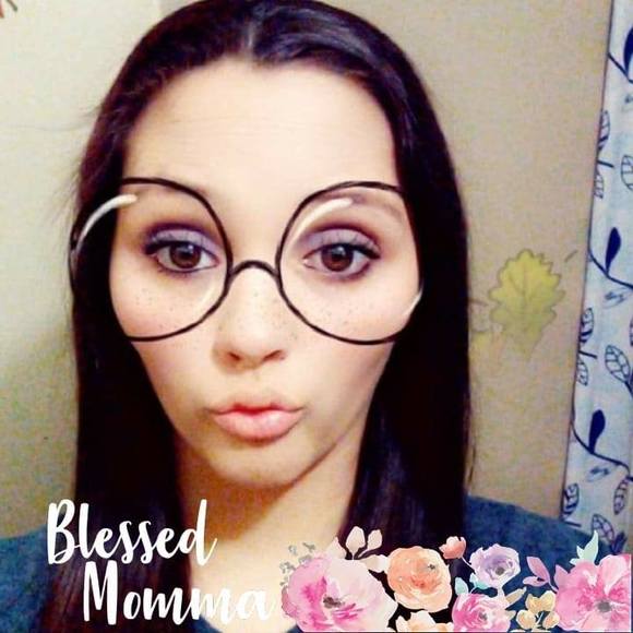 Poshmark profile picture for @tampons